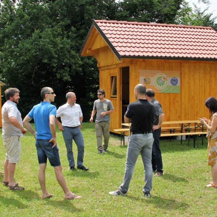 Inovativni pristopi k trženju kmetijskih pridelkov in izdelkov na lokalnem trgu