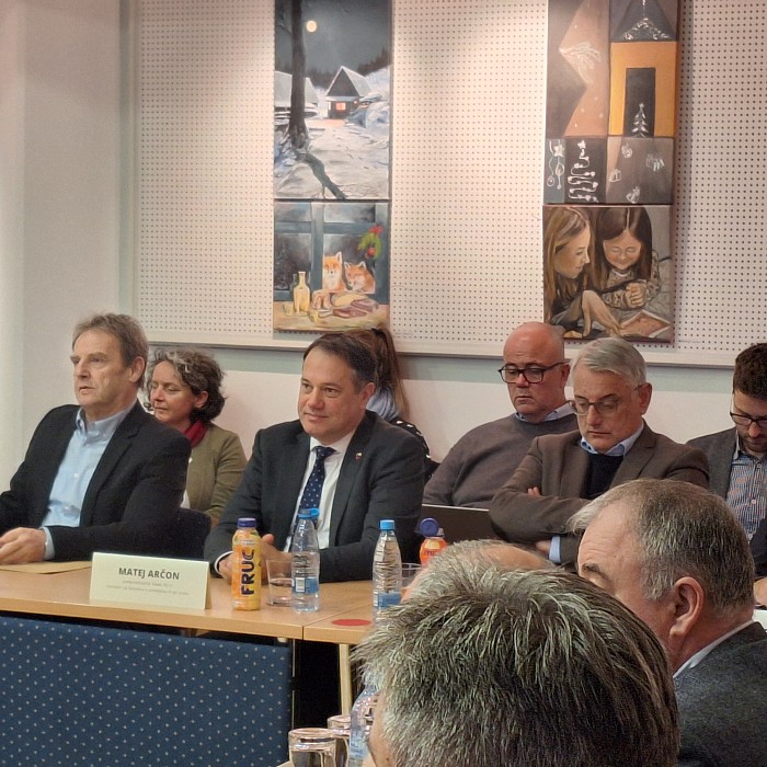 137. seja Sveta Severne Primorske (Goriške) razvojne regije: Ključni koraki za razvoj Gorskega centra Kanin