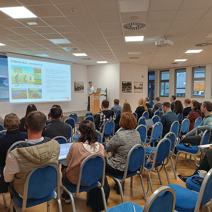 Strokovna konferenca o čezmejnem javnem potniškem prometu na območju tromeje