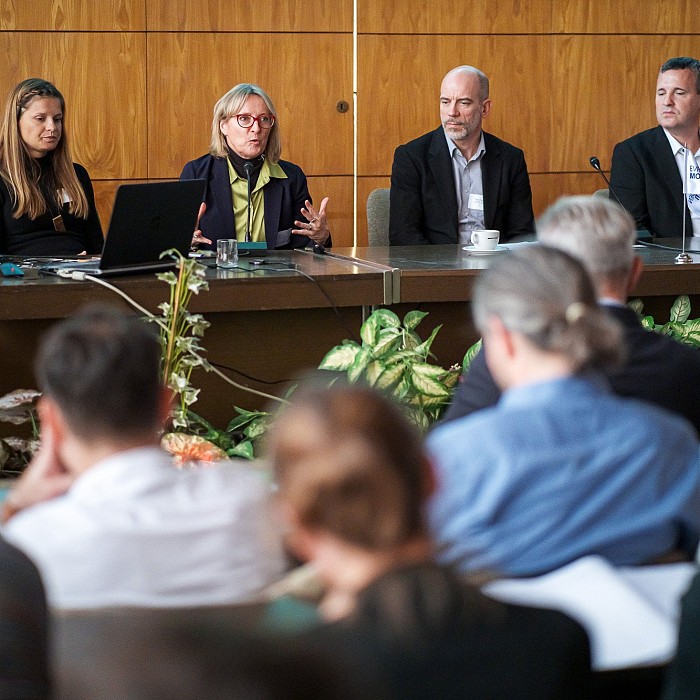 Na Nacionalni konferenci o celostnem prometnem načrtovanju o novi državni strategiji