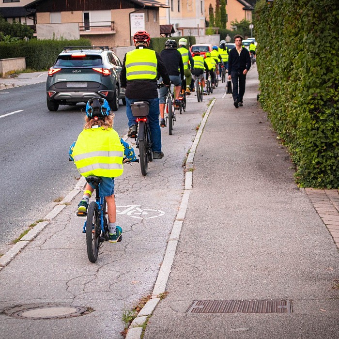 Vabilo na usposabljanje za izvajanje Pešbusa in Bicivlaka