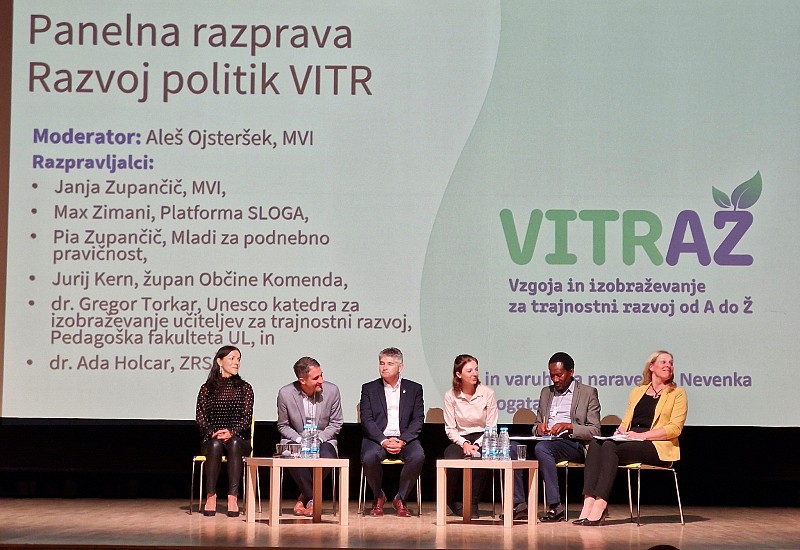 Navdihujoča konferenca VITRAŽ na Bledu: Skupnostni učni vrt Na Logu kot primer dobre prakse